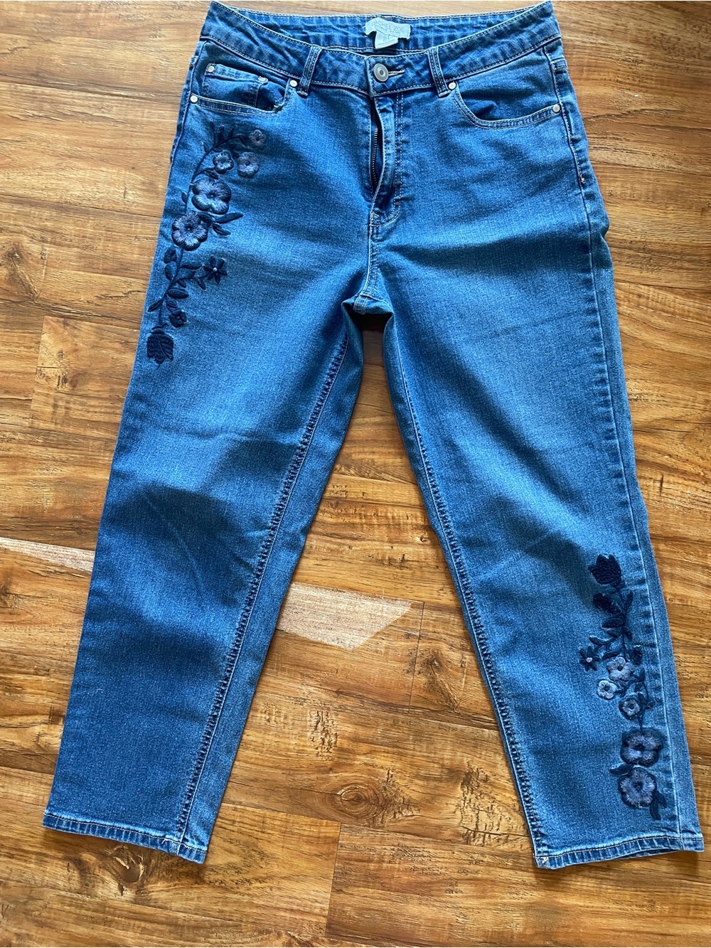 Rachel Zoe Dark Blue Straight-Leg Jeans with Floral Embroidery